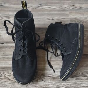 Dr Martens Shoreditch Black Canvas Sneaker Boot Womens Size 6